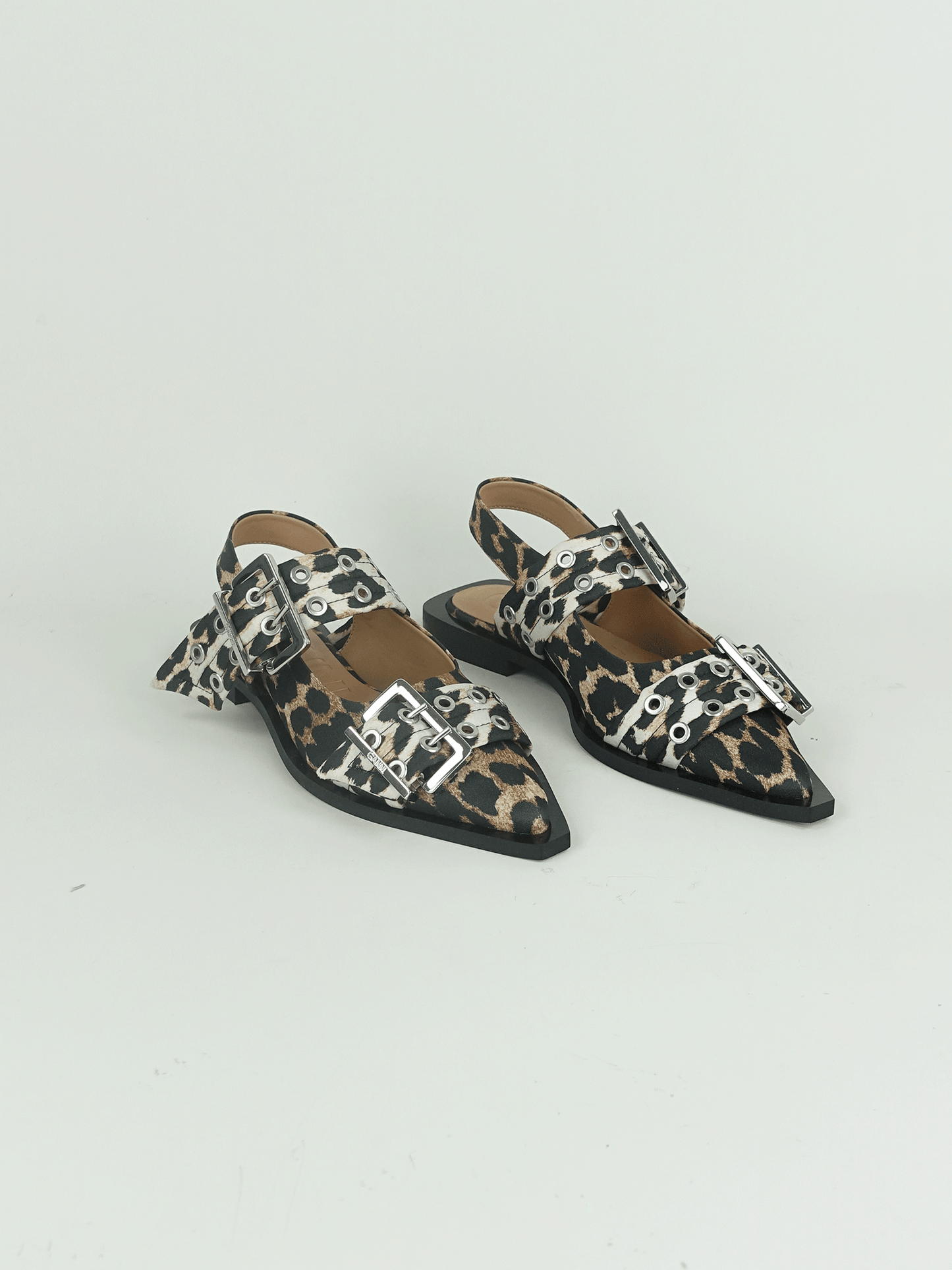 FEMININE BUCKLE BALLERINA PRINT LEOPARD